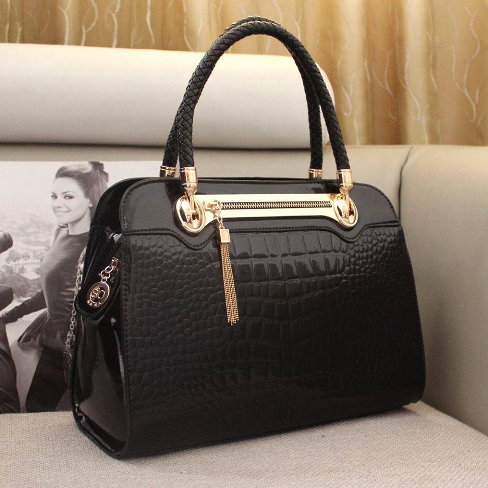 Doz Ayrica Yogunlasma Kadin Siyah Canta Modelleri White Eagle Net