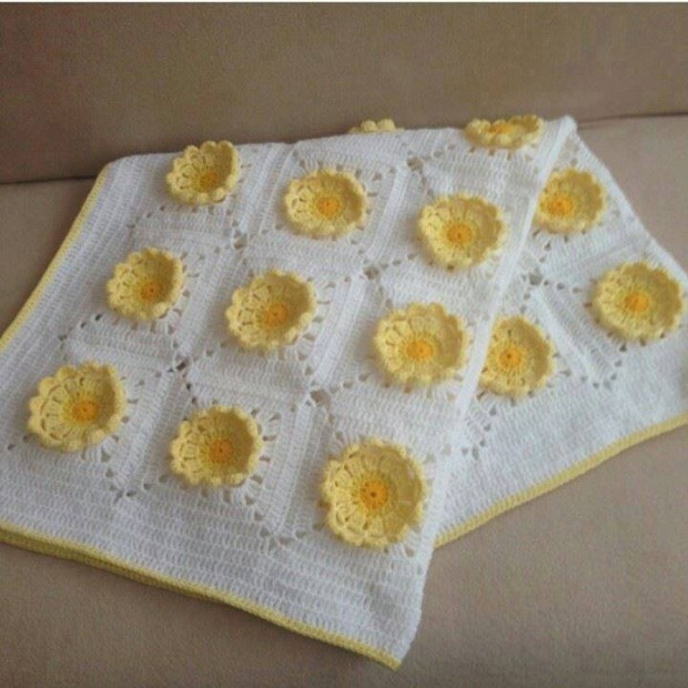 En Güzel Bebek Örgü Battaniye Modelleri