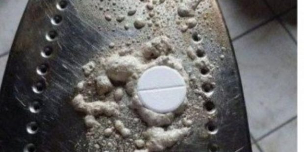 Ütünüzü aspirin ile temizleyin