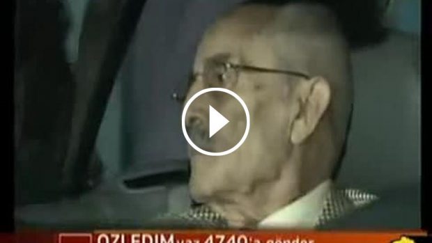 Bülent Ersoy’un Babası İlk Kez Görüntülendi Muhabirler Çok Büyük Saygısızlık Yaptı