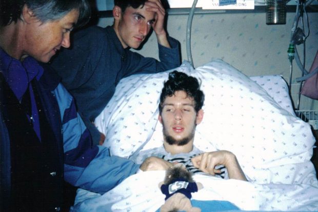 12 yıl sonra komadan çıktı ve söyledikleri şok etti!