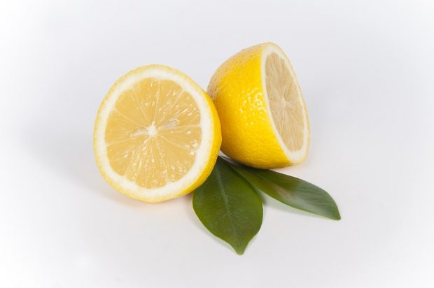 Limonu Kesip Başucunuza Koyduğunuzda