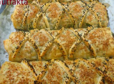 Ispanaklı Rulo Börek Tarifi