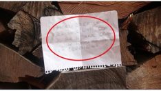 Camiden odun alan öğrenciden duygulandıran not