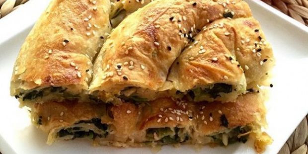 Ispanaklı Börek