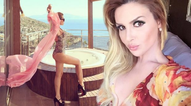 Cinsiyet değiştiren Selin Ciğerci, çocukluk fotoğrafını paylaşıp altına bunu yazdı!
