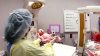 Doktor Ağlayan İkizleri Bir Araya Getirince Bakın Nasıl Sustular
