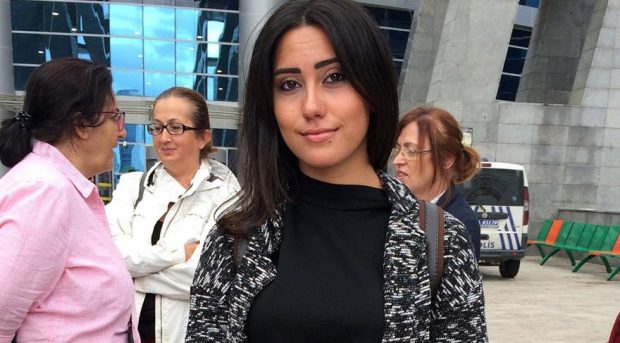 Genç kıza şort giydi diye yumruklu saldırı