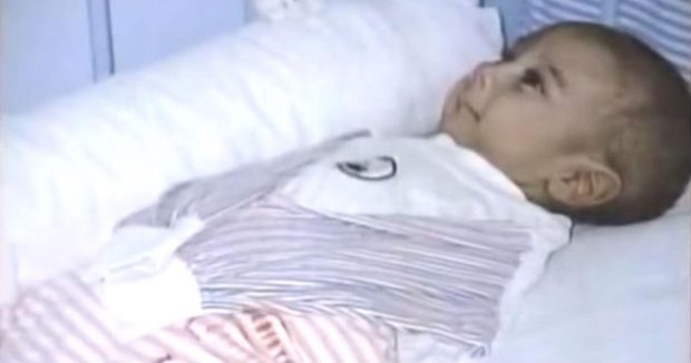 Annesi İki Günlük Bebeğini Terk etti – Hemşireler Nedenini Daha Sonra Anladı
