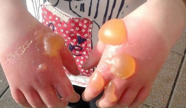 Şoke eden görüntü! Oyun oynarken yanlışlıkla dokundu… Böyle bir şey olacağını aklının ucundan bile geçirmemişti! 10 yaşındaki çocuk…