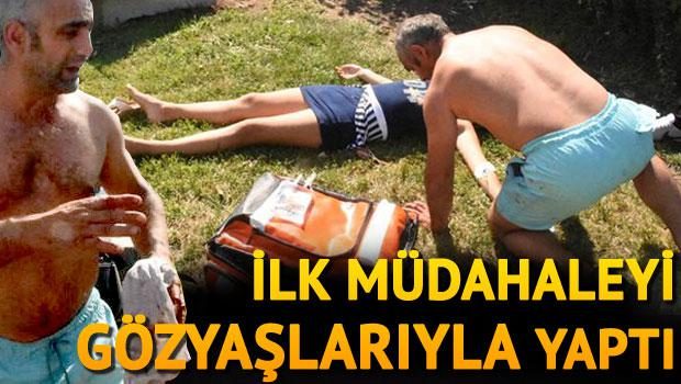 Sağlıkçı baba, kazada yaralanan çocuklarına ilk müdahaleyi gözyaşlarıyla yaptı