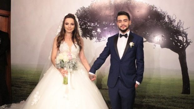 Rüzgar Erkoçlar ile Tuğba Beyazoğlu evlendi