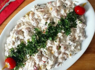 KÖZLENMİŞ PATLICANLI BARBUNYA SALATASI