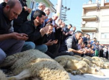 Kütahya’da Aynı mahalleden aynı isimde 4 kişi öldü bunun üzerine mahalleli bakın ne yaptı